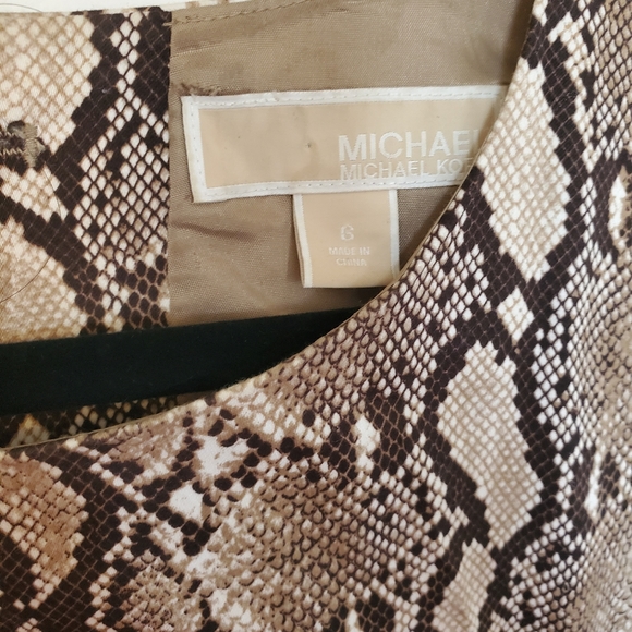 Michael Kors button dress - Picture 2 of 3